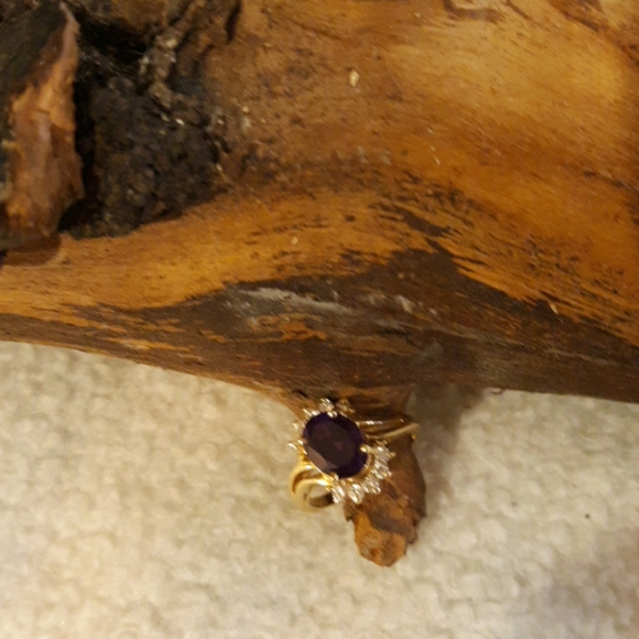 Ring - Picture 5 of 8